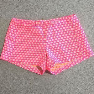 Lilly Pulitzer Liza Hotty Pink Geo Jacquard Shorts - Size 00